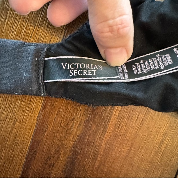 Lace Trim Push Up Victorias Secret Perfect Shape Bra Black 32 DDD - Picture 3 of 7